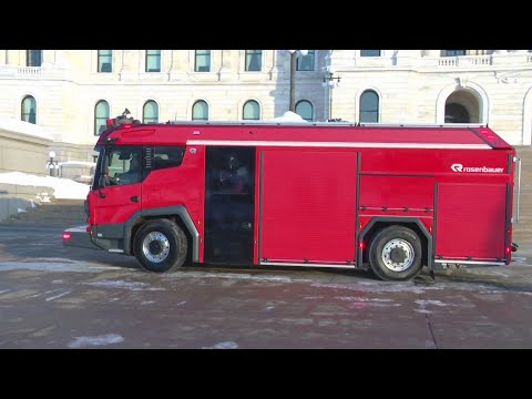 Gov. Walz celebrates state’s first electric fire truck