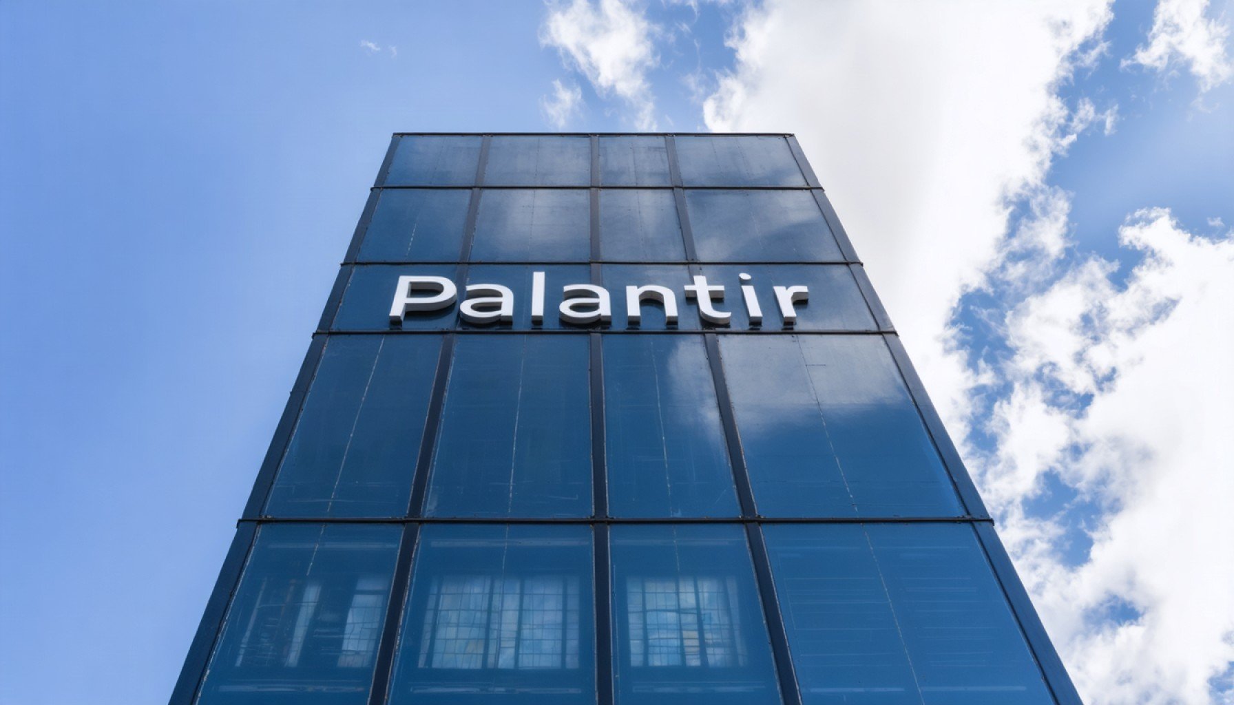 Is Palantir Poised for a Quantum Leap? New Tech May Propel Stocks Skyward!