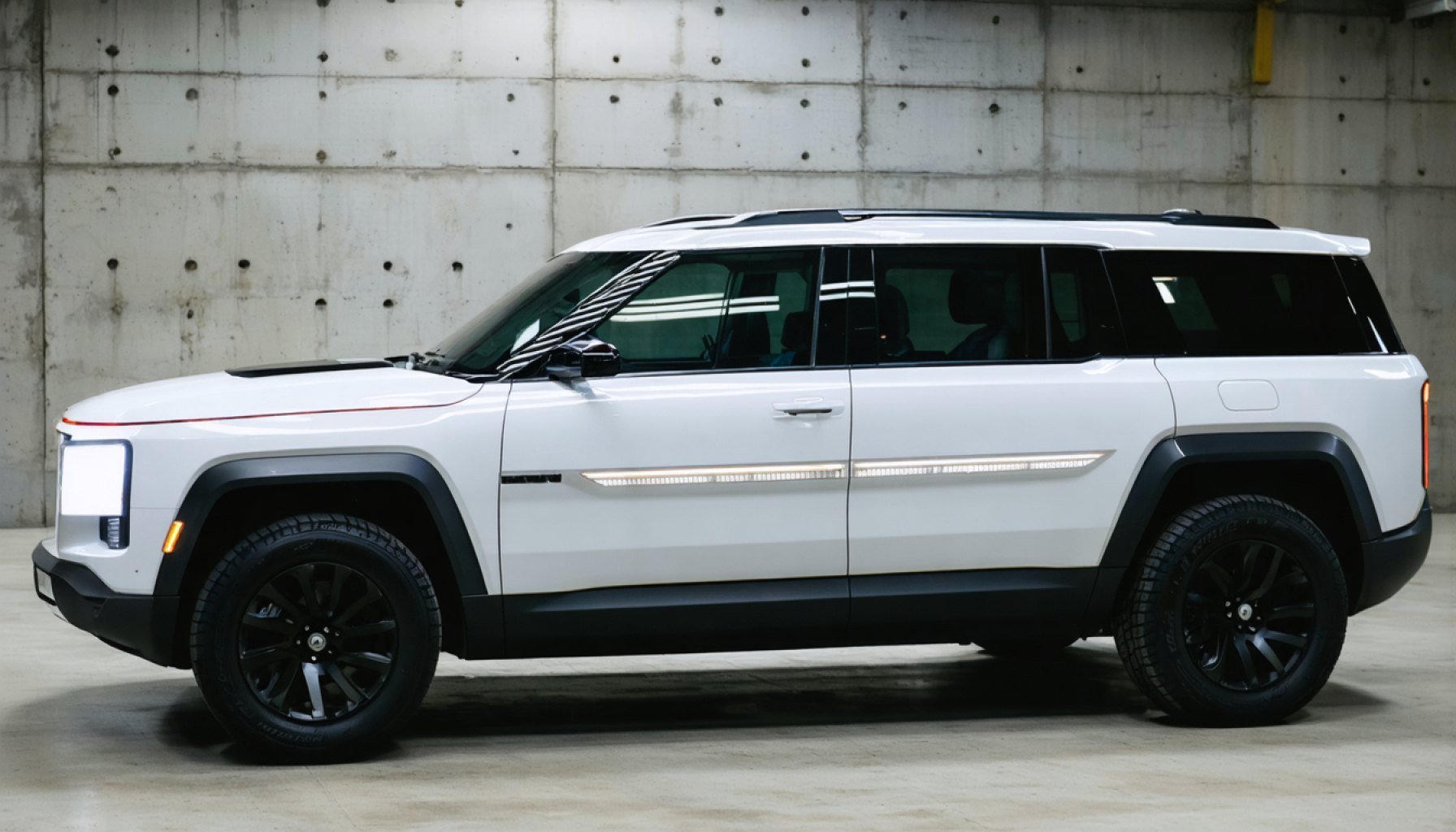 Electric Adventure: Rivian Owners Face Unexpected Headaches